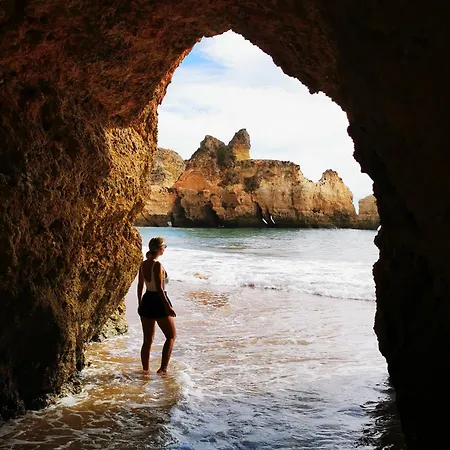 شقة Charming Portuguese Style Apartment, For Rent 