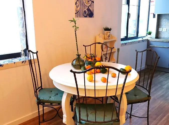 Vida A Portuguesa: Charming Portuguese-style Apartment *