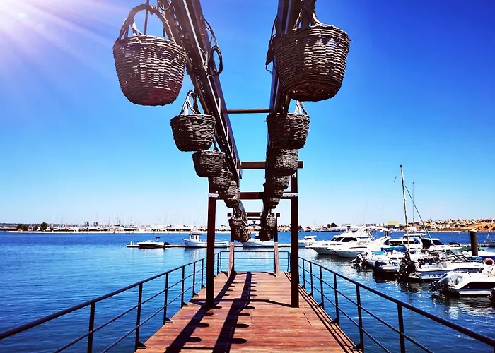 Charming Portuguese Style Apartment, For Rent Vida à Portuguesa, Amêndoa Or Limão Local *