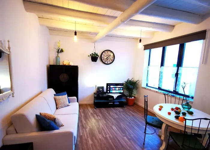 Vida A Portuguesa: Charming Portuguese-style *