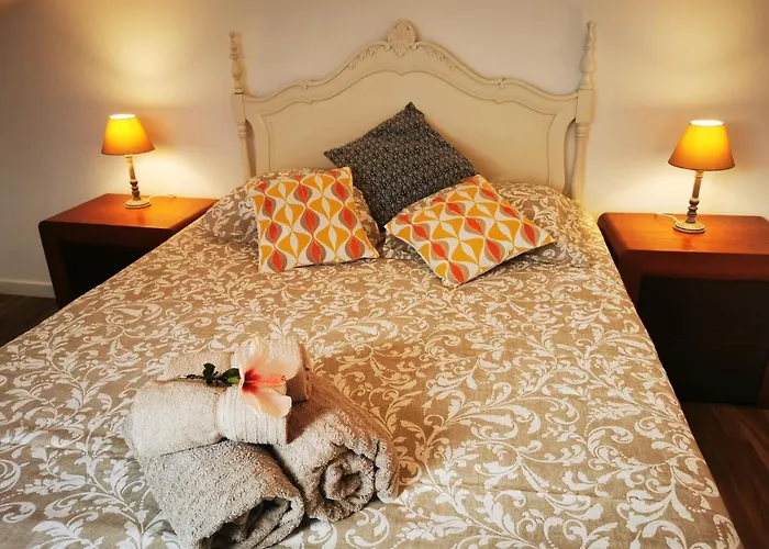 Charming Portuguese Style Apartment, For Rent Vida à Portuguesa, Amêndoa Or Limão Local *