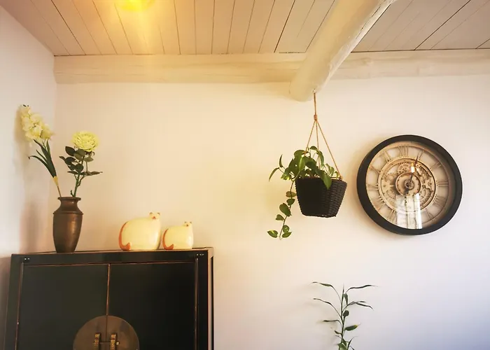 Charming Portuguese Style Apartment, For Rent Vida à Portuguesa, Amêndoa Or Limão Local Appartamento Portimão