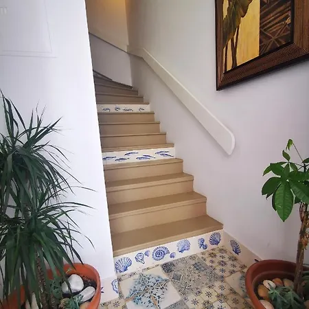 'amendoa Or Limao' Charming Portuguese Style For Rent 'vida A Portuguesa', Local Апартаменты *